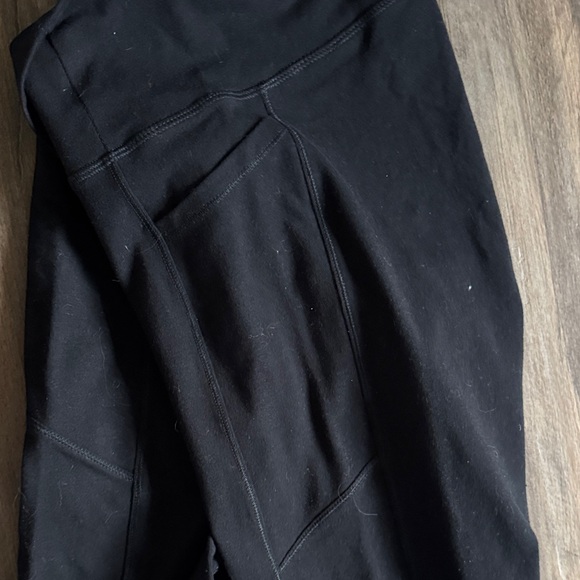 Women’s Black balance Leggings - Picture 3 of 4